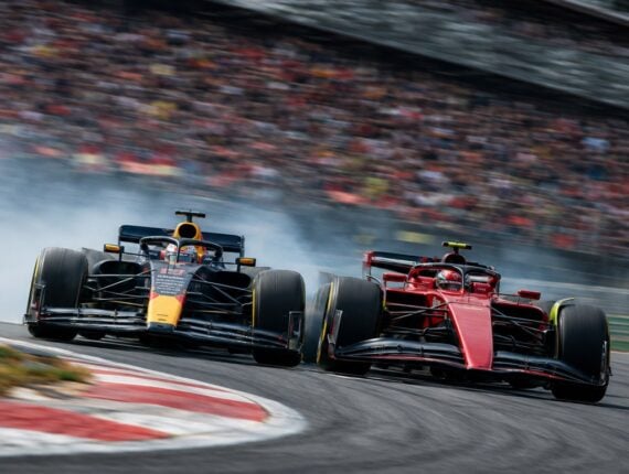 🏎️ Constructors vs Drivers Markets – How to Profit from F1 Betting